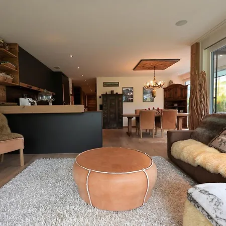 Eden Mountain Resort- Karola Apartment *