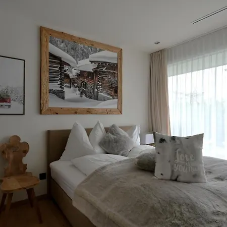 Eden Mountain Resort- Karola Arosa