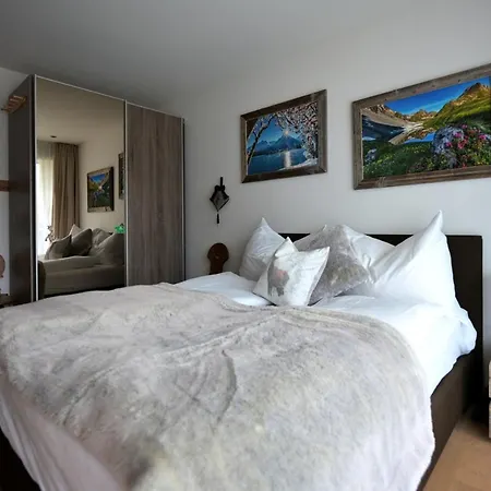 Eden Mountain Resort- Karola * Arosa